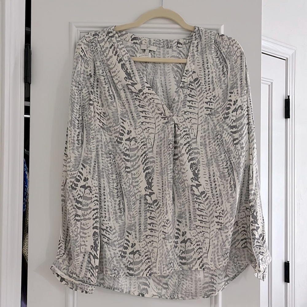 Joie size small blouse. Barely worn.